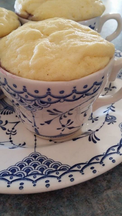 steam pudding in a cup